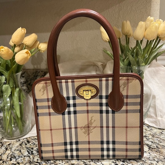 Burberry Handbags - BURBERRY HANDLE BAG